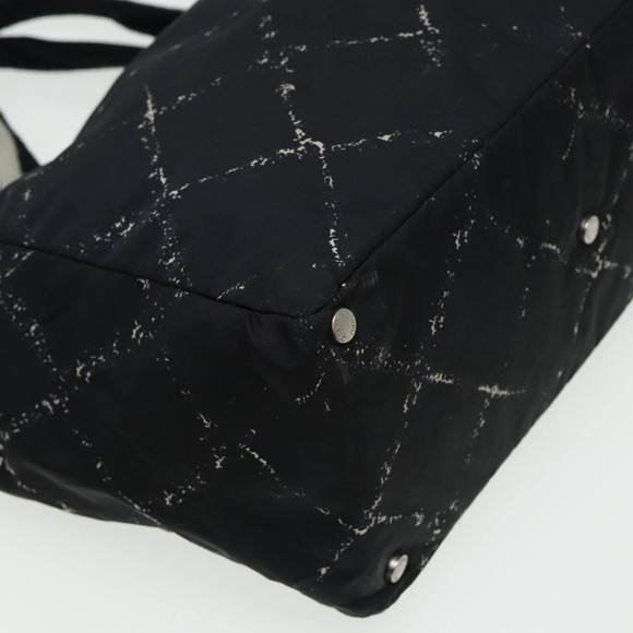 CHANEL Travel line Tote Bag Nylon Black CC Auth 81866 - Picture 12 of 16